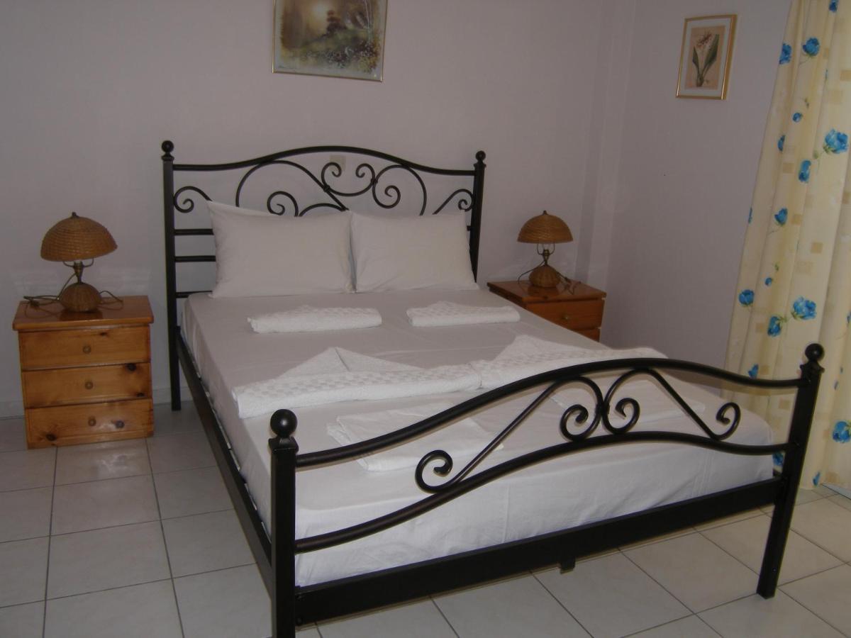 Efi Apartments มิรินา ภายนอก รูปภาพ